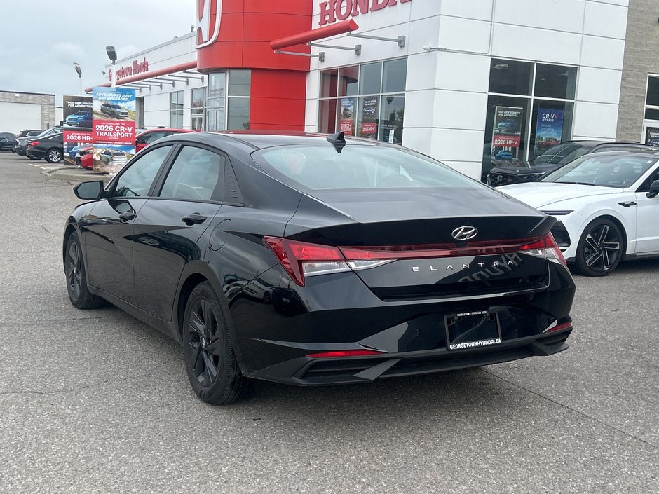 2023 Hyundai Elantra Preferred-6