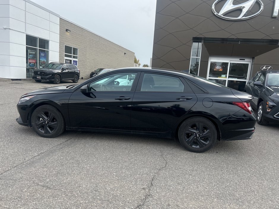 2023 Hyundai Elantra Preferred-7