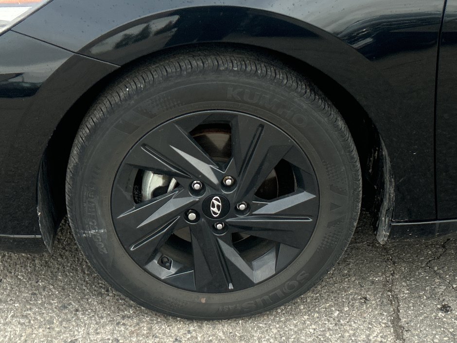 2023 Hyundai Elantra Preferred-8