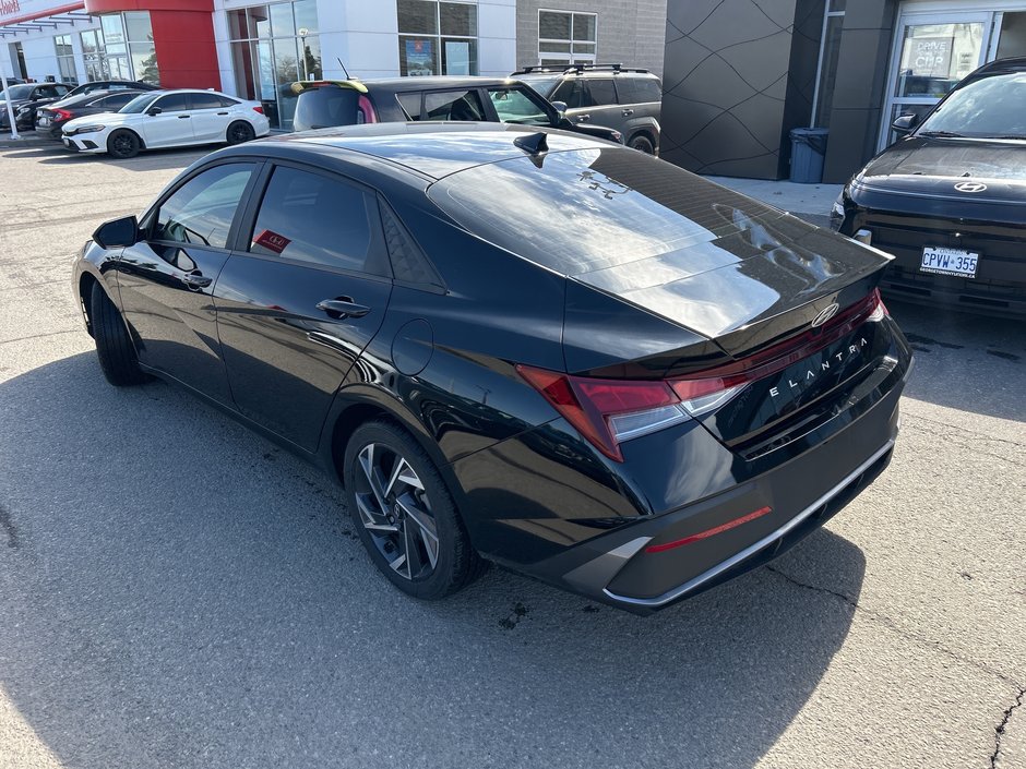 2024 Hyundai Elantra Preferred-6