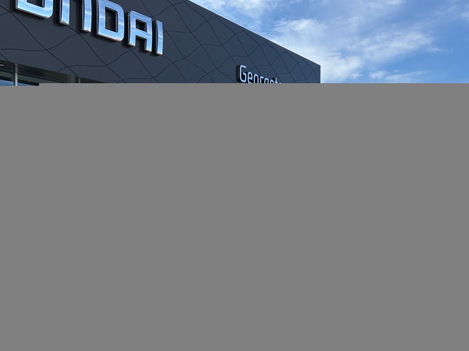 2022 Hyundai Kona Preferred-0
