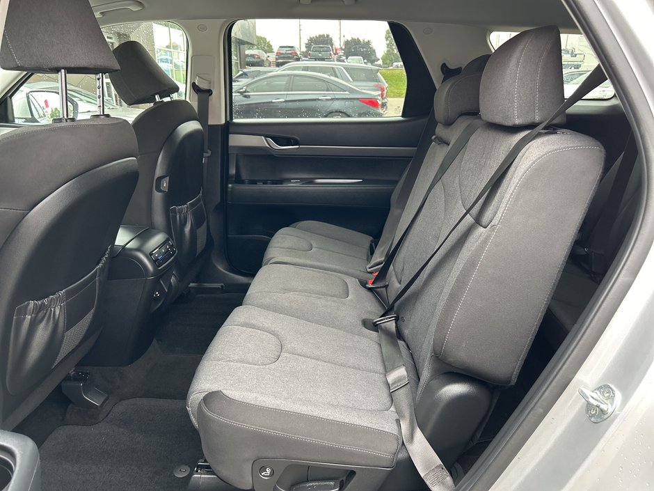 2021 Hyundai Palisade Essential-14