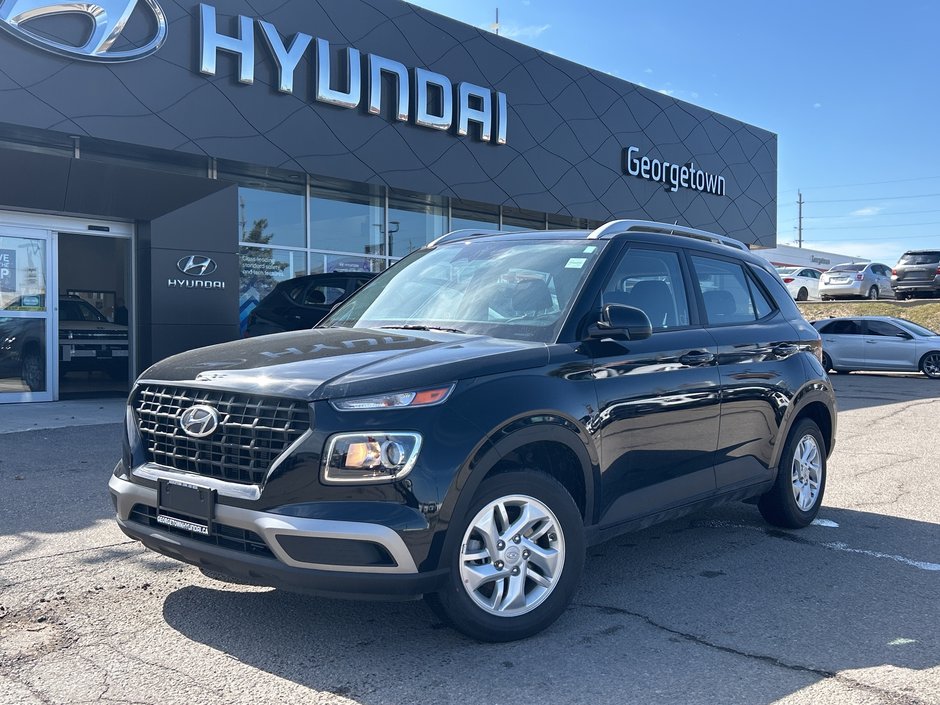 2024 Hyundai Venue Preferred-0