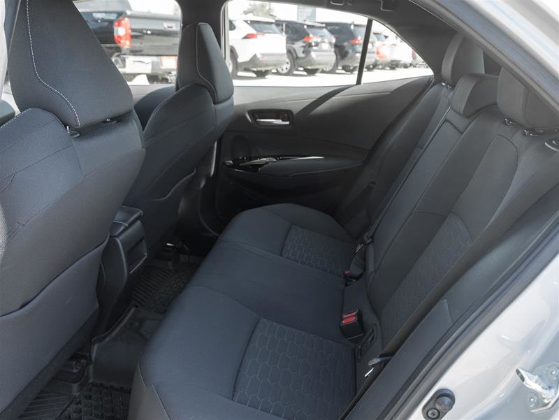 2021 Toyota Corolla Hatchback CVT-17