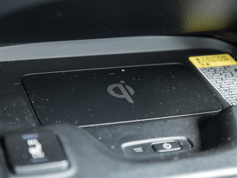 2021 Toyota Corolla Hatchback CVT Wireless Phone Charging Pad | Heated Steering | *HATCHBACK* | CVT-17