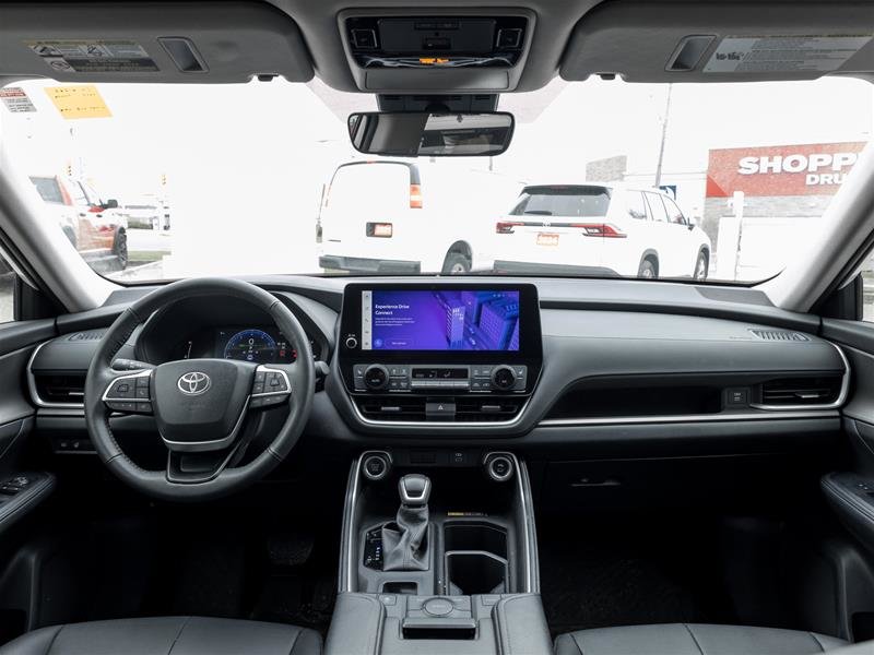 2024 Toyota Grand Highlander XLE AWD Wireless Phone Charging | Navi | Heated Steering | Leather | XLE | AWD-25