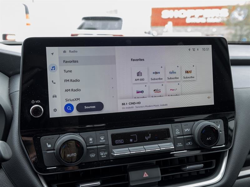2024 Toyota Grand Highlander XLE AWD Wireless Phone Charging | Navi | Heated Steering | Leather | XLE | AWD-20