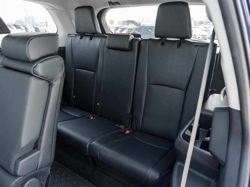 2024 Toyota Grand Highlander XLE AWD Heated Steering | SoftTex | Wireless Phone Charging |  XLE | AWD-25