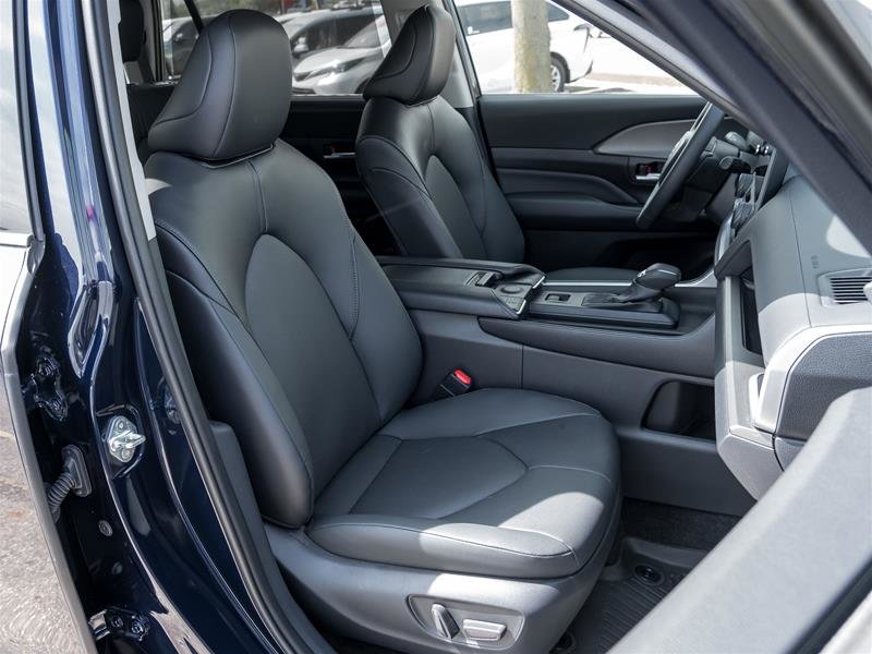 2024 Toyota Grand Highlander XLE AWD Heated Steering | SoftTex | Wireless Phone Charging |  XLE | AWD-22