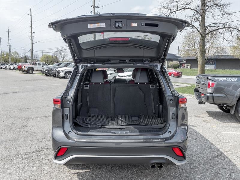 2023 Toyota Highlander XSE AWD Red Leather | Sunroof | Navi | XSE | AWD-6
