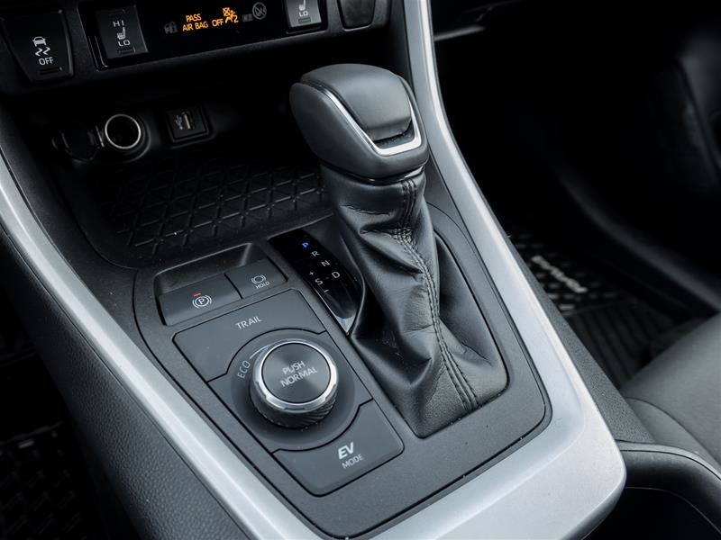 2023 Toyota RAV4 Hybrid SE AWD Sunroof | Heated Seats | Bluetooth | AWD-13