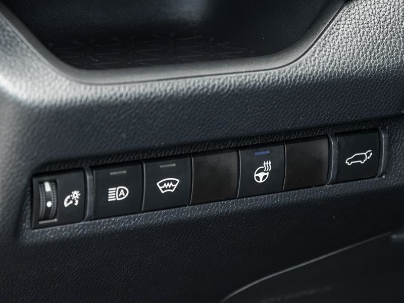 2023 Toyota RAV4 Hybrid SE AWD Sunroof | Heated Seats | Bluetooth | AWD-12
