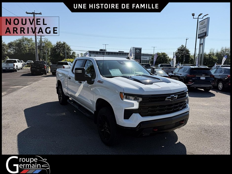 2025 Chevrolet Silverado 1500 à St-Raymond, Québec - w940px