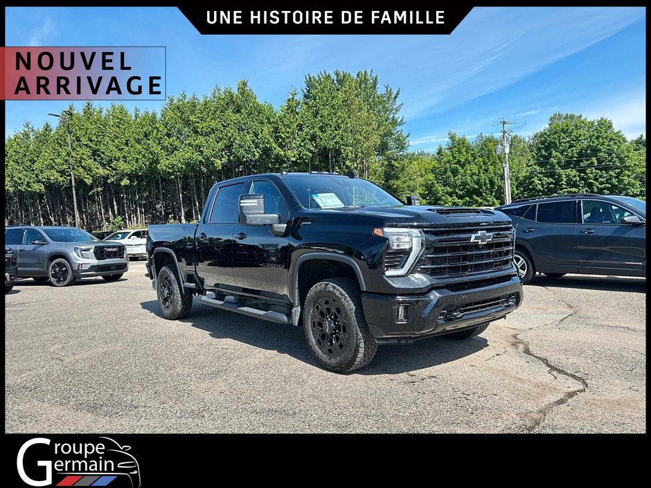 2024 Chevrolet Silverado 2500 à St-Raymond, Québec - w940px