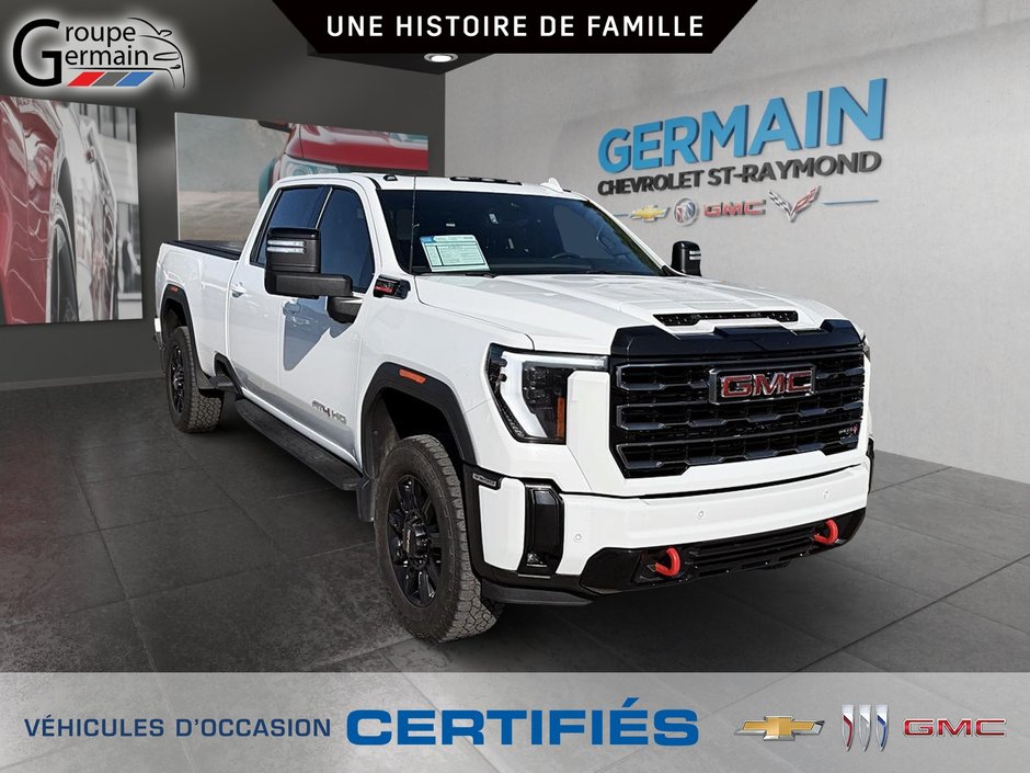 2025 GMC Sierra 2500 in St-Raymond, Quebec - w940px