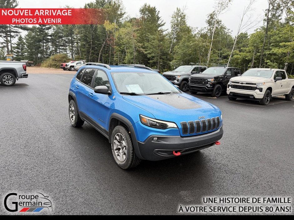 2020 Jeep CHEROKEE à St-Raymond, Québec - w940px