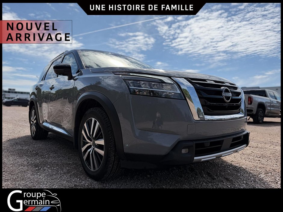 2022 Nissan PATHFINDER in St-Raymond, Quebec - w940px