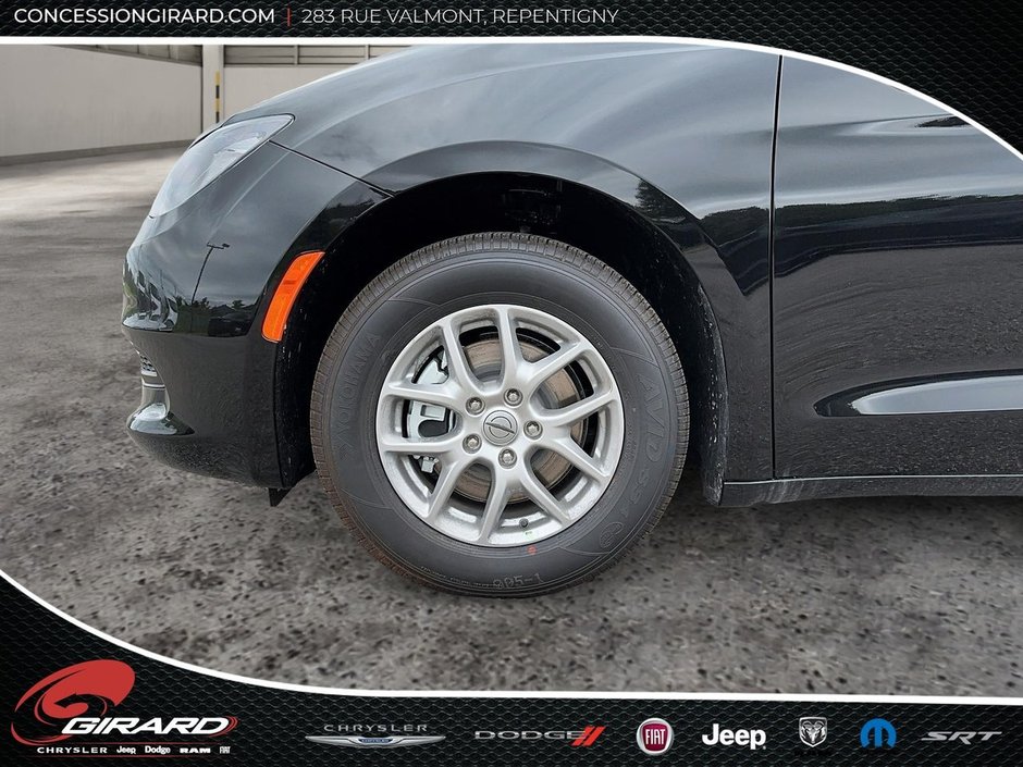 Chrysler Grand Caravan SXT 2024-8