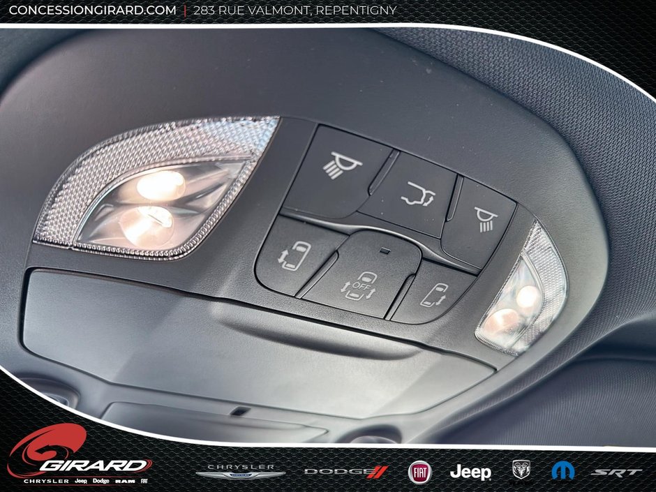 Chrysler Grand Caravan SXT 2026-14