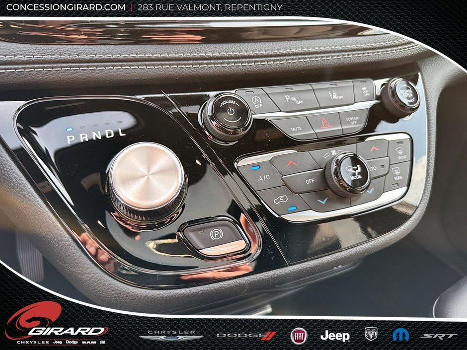 Chrysler Grand Caravan SXT 2026-13