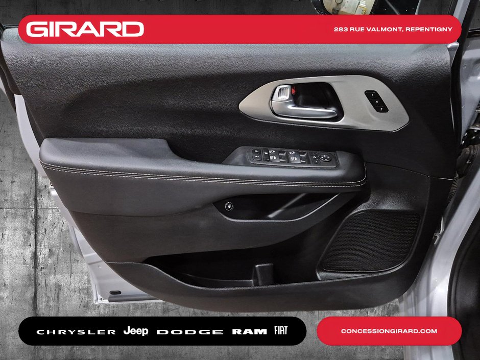 Chrysler Pacifica Hybrid Limited 2023 **1 PROPRIÉTAIRE**GROUPE PREMIUM ET SÉCURITÉ**TOIT OUVRANT**NAVIGATION**