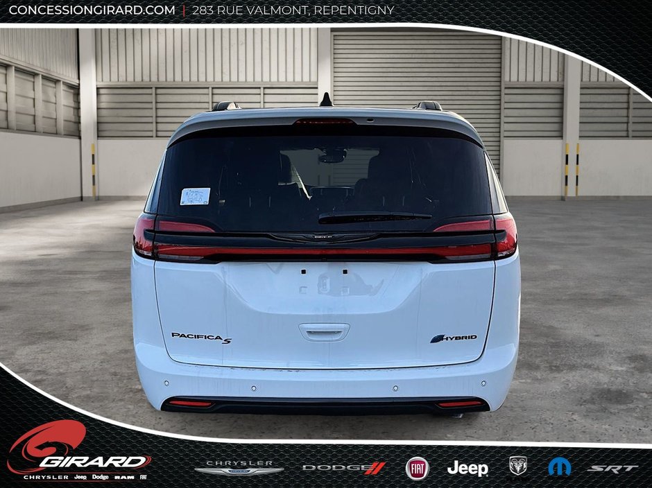 2024 Chrysler PACIFICA PLUG-IN HYBRID PREMIUM S APPEARANCE-5