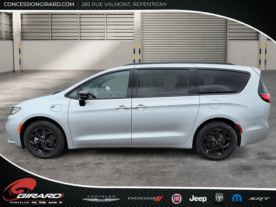 Chrysler Pacifica Hybrid PREMIUM S APPEARANCE 2024-8