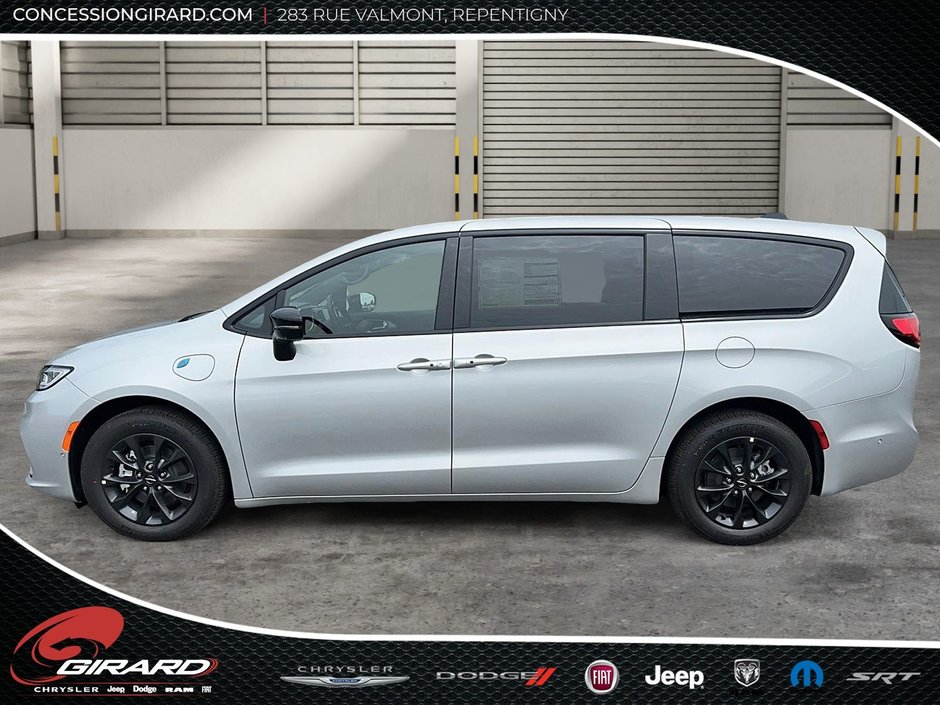 Chrysler Pacifica Hybrid S APPEARANCE 2024-7