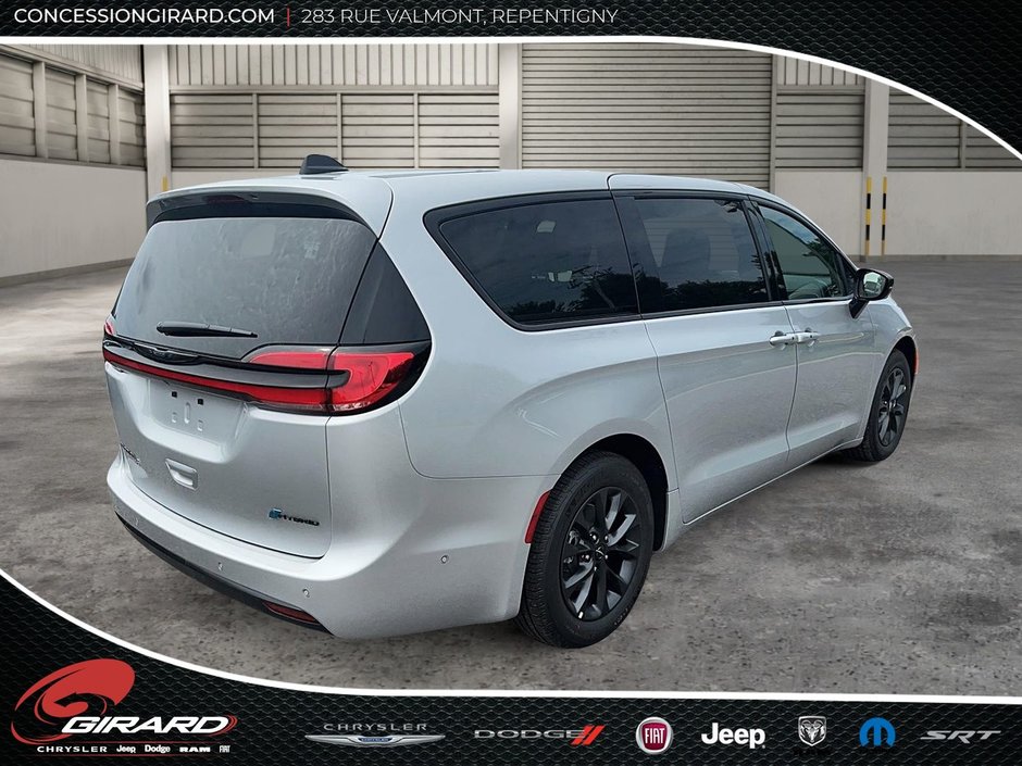 Chrysler Pacifica Hybrid S APPEARANCE 2024-4