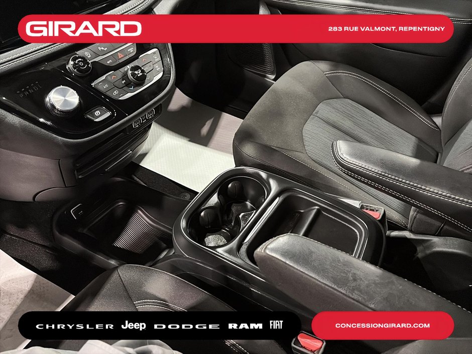 Chrysler Pacifica Touring 2023 STOW N GO, PORTES & HAYON ELECTRIQUES, SIEGES CHAUFFANTS+DEMARREUR