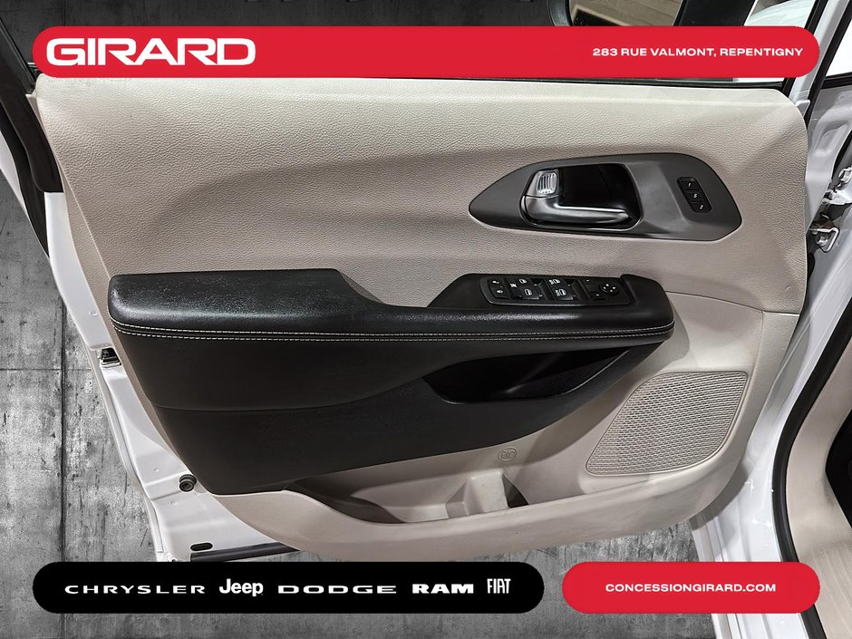 Chrysler Pacifica Touring L 2023 **STOW N GO**CAMÉRA 360**HAYON ÉLECTRIQUE**MAGS 17 PO**