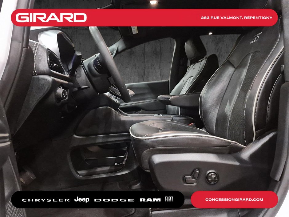 Chrysler Pacifica Limited 2025 NAV**TOIT PANO**ALPINE**CUIR**GROUPE TECH**JANTES 20 POUCES