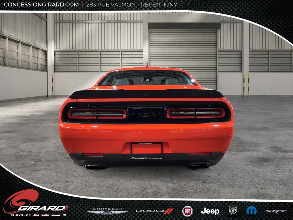 Dodge Challenger GT 2023-6