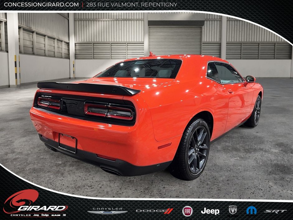 Dodge Challenger GT 2023-5