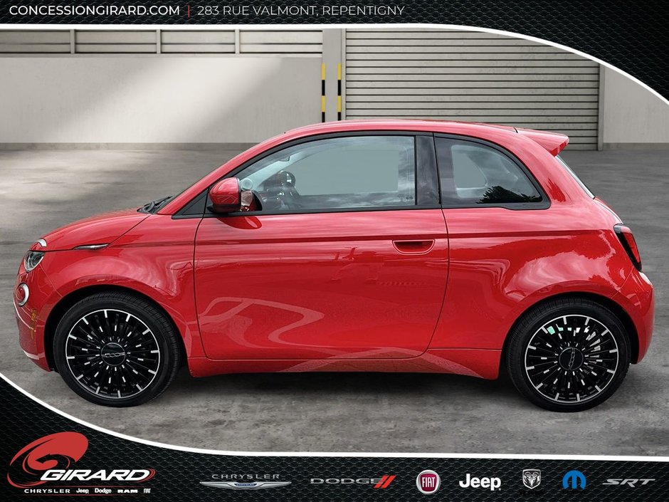 2024 Fiat 500e RED-8