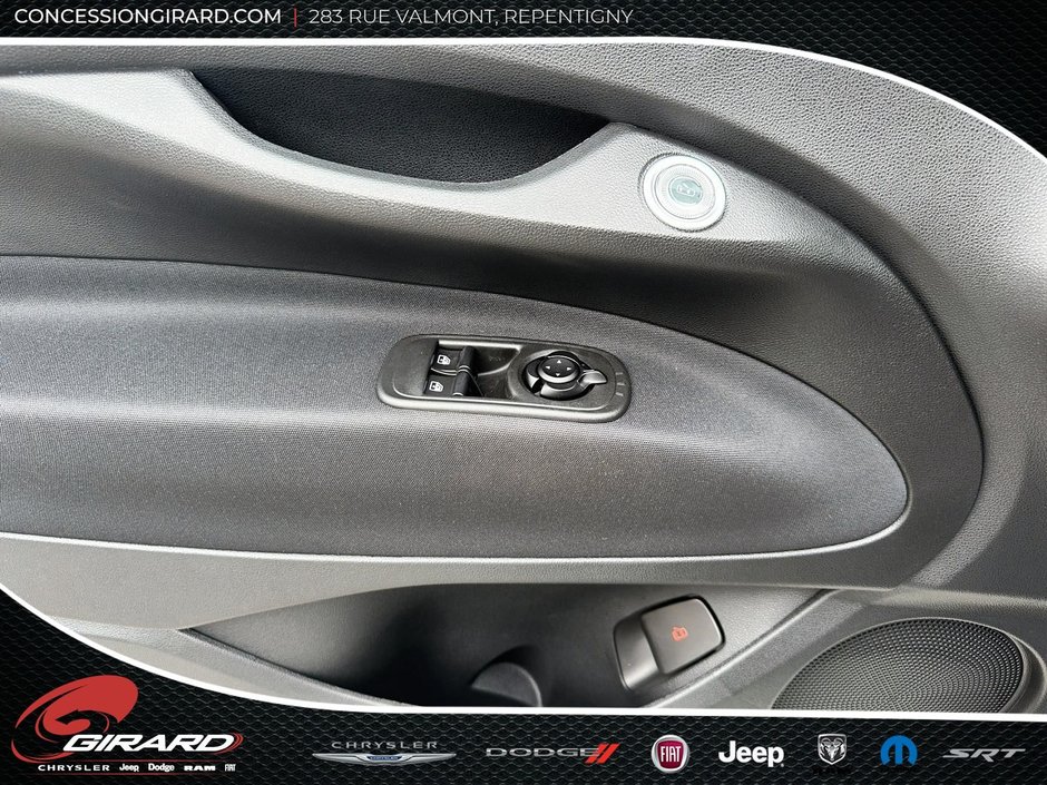 2024 Fiat 500e RED-18