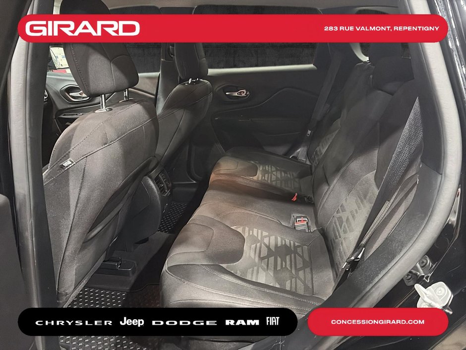 2020 Jeep Cherokee Altitude