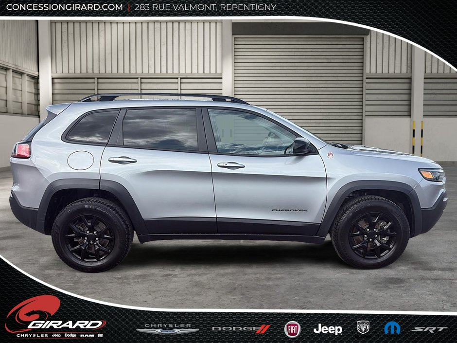 2022 Jeep Cherokee Trailhawk Elite-3
