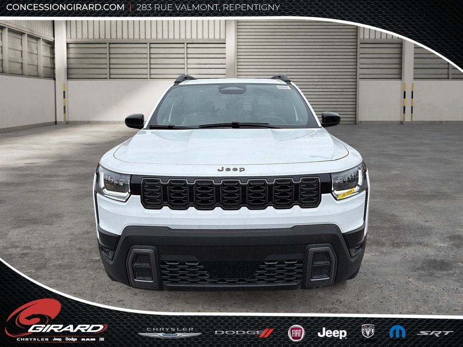 Jeep Cherokee LAREDO 2026-2