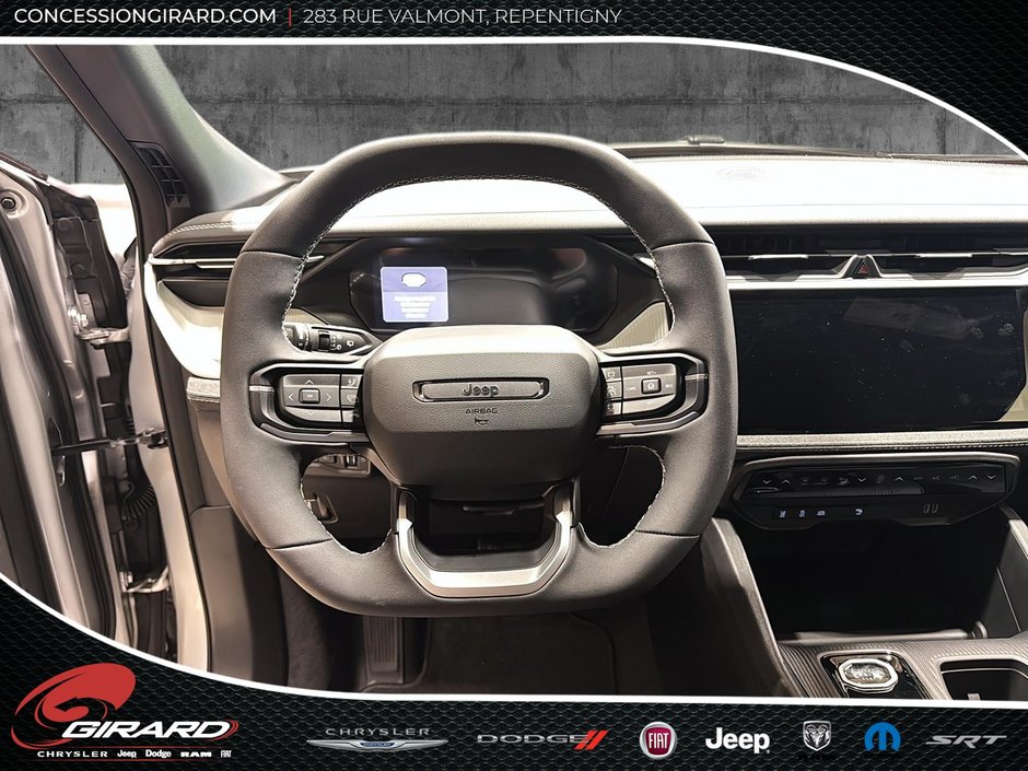 Jeep Cherokee LAREDO 2026-13