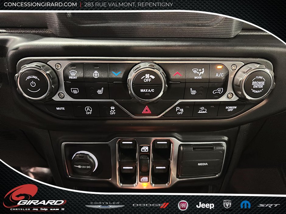 2022 Jeep Gladiator Willys-20