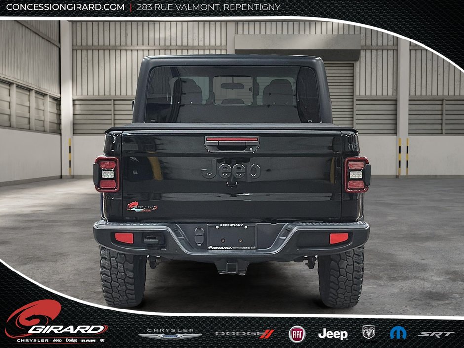 2022 Jeep Gladiator Willys-6