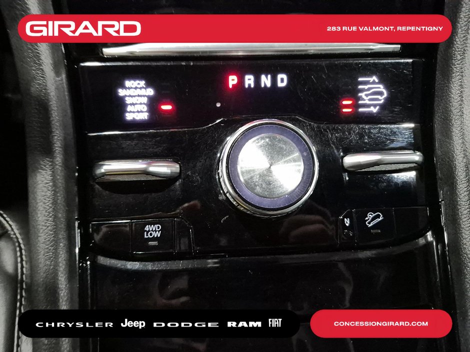 Jeep Grand Cherokee L Overland 2024 TOIT PANO**SIEGES VENTILES**SUSPENSION A AIR**AUDIO MCINTOSH**TOUJOURS SOUS GARANTIE JEEP