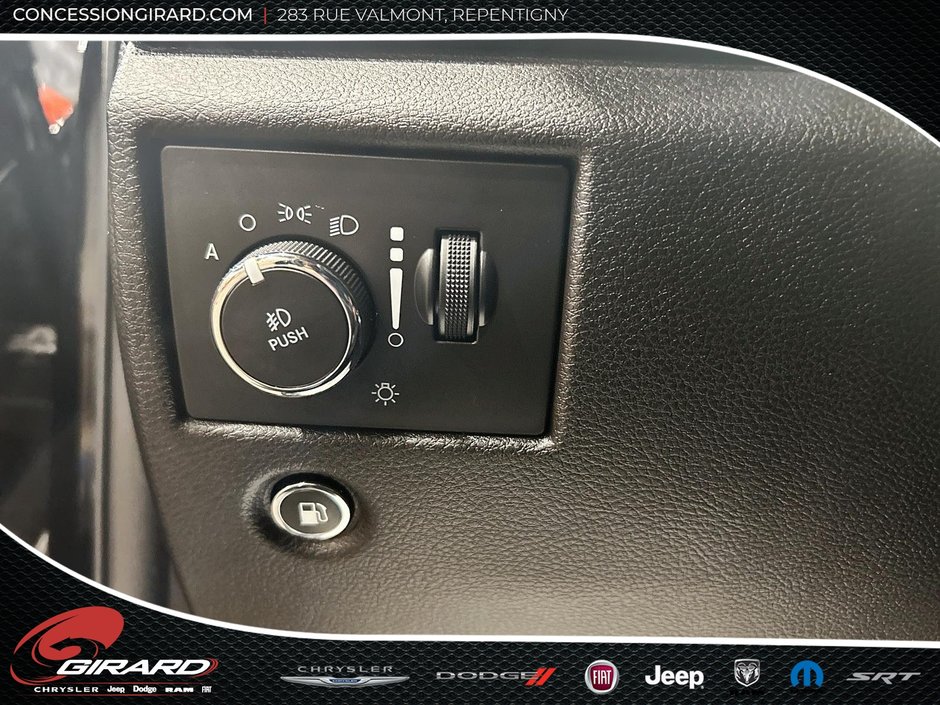 Jeep Grand Cherokee Altitude, Toit ouvrant, Ens. remorquage, 1 proprio 2019-18