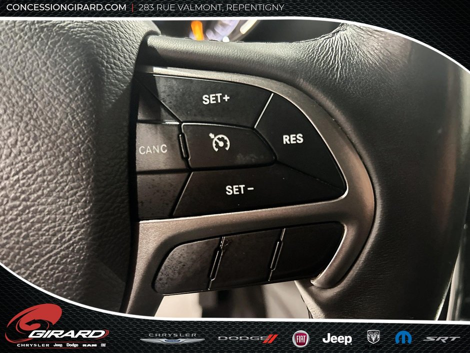 Jeep Grand Cherokee Altitude, Toit ouvrant, Ens. remorquage, 1 proprio 2019-17