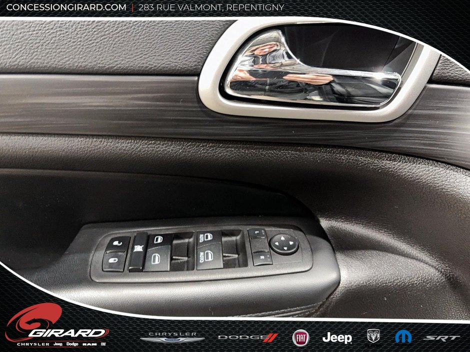 Jeep Grand Cherokee Altitude 2021-14