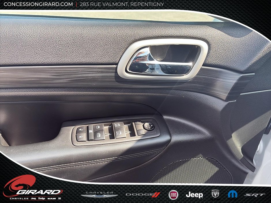 Jeep Grand Cherokee Altitude 2021-14