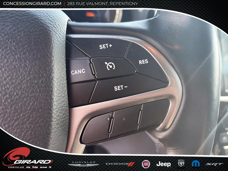 Jeep Grand Cherokee Altitude 2021-17