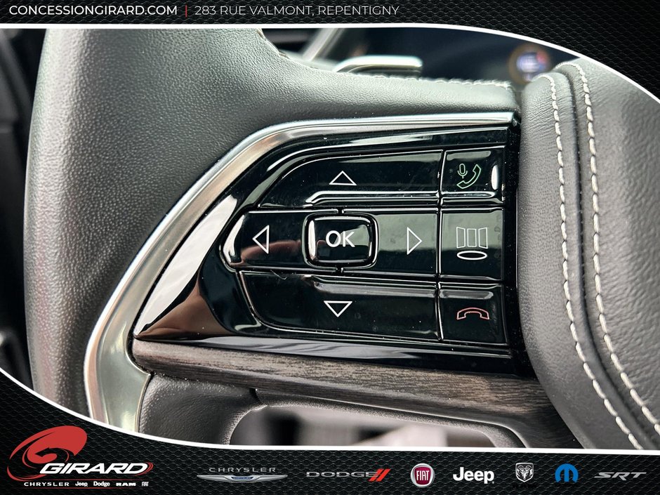 Jeep Grand Cherokee Overland, Ens. de Luxe Tech, Sièges avants massant 2022-16