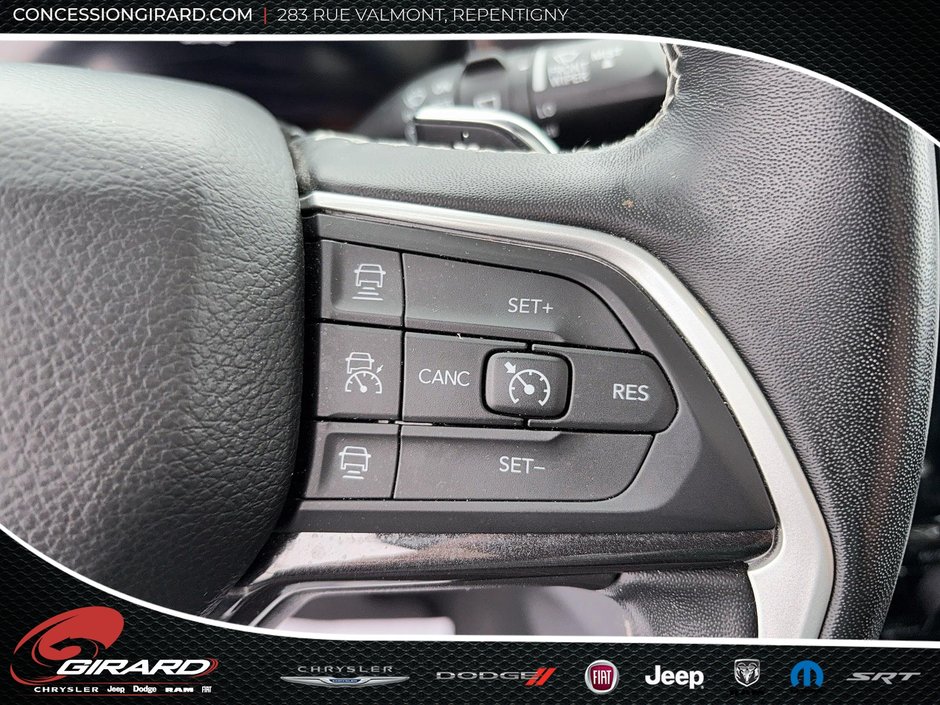 Jeep Grand Cherokee ALTITUDE, V6,Toit ouvrant, Mags 20 pouces noir 2022-17